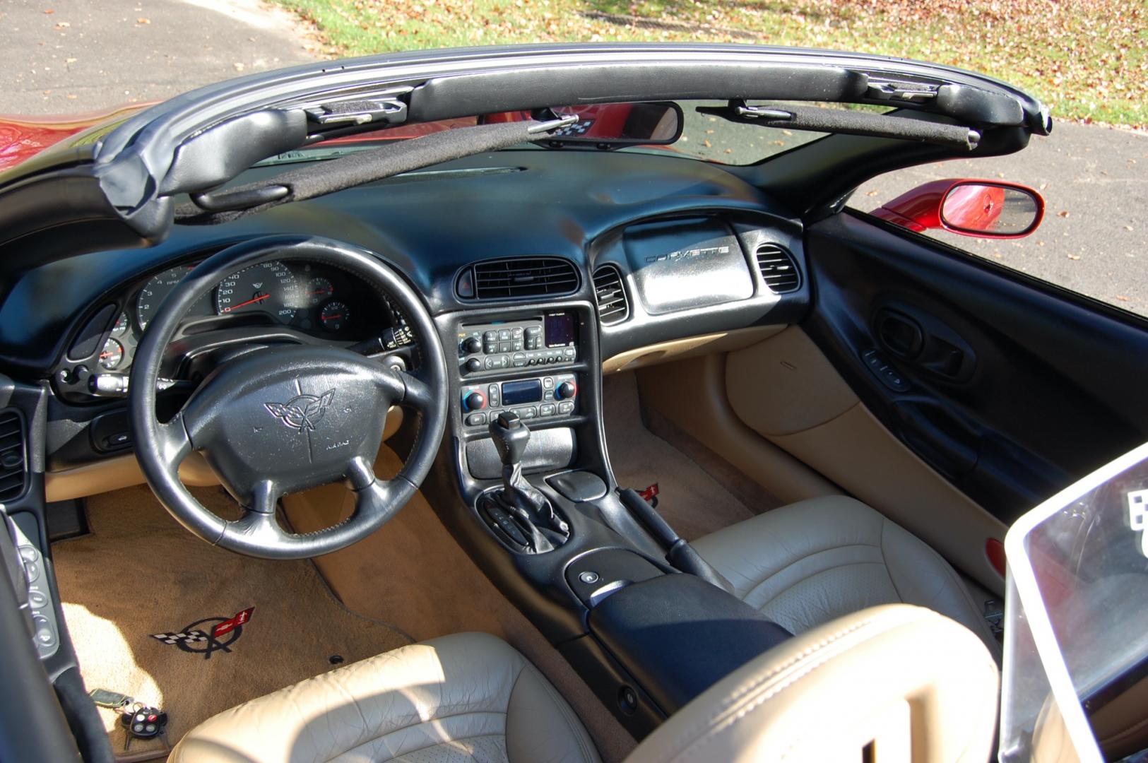 1998 Burgundy /Beige Leather Chevrolet Corvette (1G1YY32G9W5) with an 5.7 liter V8 engine, Automatic transmission, located at 6528 Lower York Road, New Hope, PA, 18938, (215) 862-9555, 40.358707, -74.977882 - Photo#44